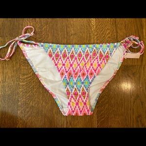 New Victoria Secret bikini bottom sz Large Aztec